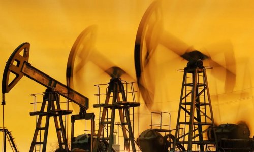 Azerbaijani oil price falls nearly $7