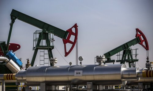 Azerbaijani oil price nears $127