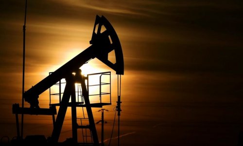 Oil prices fall amid recession fears