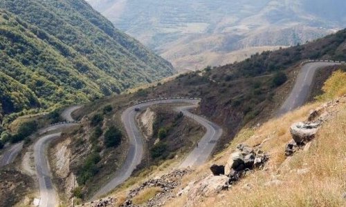 Azerbaijani MP proposes to establish customs and border posts on Khankandi road