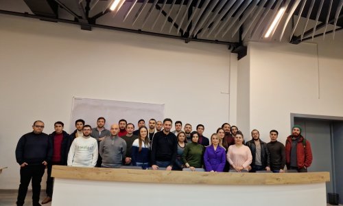 Azercell’s professionals shared their experience with the students of the 