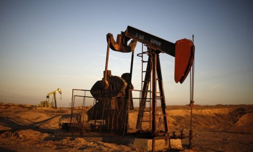 Oil prices rise on optimism around demand & weakening dollar