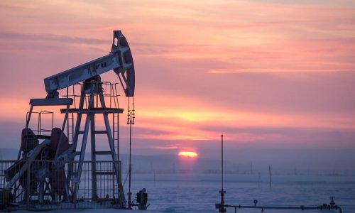 Azerbaijani oil price rises about 1%