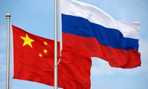 Russian, Chinese defense ministers hold unplanned meeting