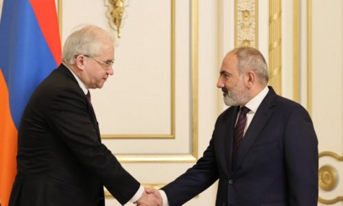Armenian PM Pashinyan mulls Yerevan-Baku normalization with Russian Foreign Ministry official
