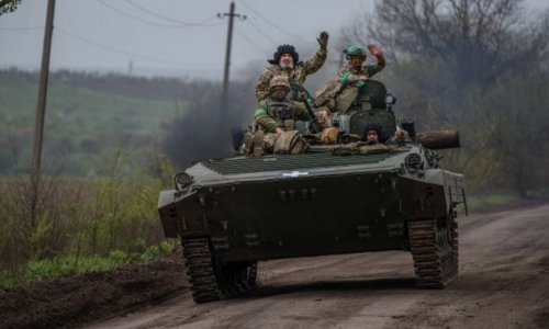 Russian troop losses in Ukraine exceed 220,000