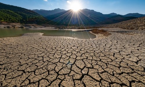 June was world's hottest on record, EU scientists say