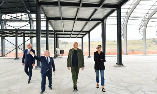 Prezident Laçın aeroportunda görülən işlərlə tanış olub