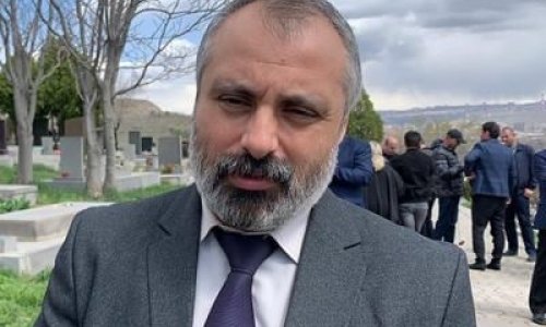 Davit Babayan təslim olmaq üçün Şuşaya gəlir