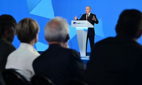 Vardaryan Rusiya vətəndaşlığından özü imtina edib - Putin