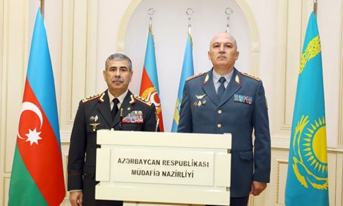 Azerbaijan, Kazakhstan ink military cooperation plan