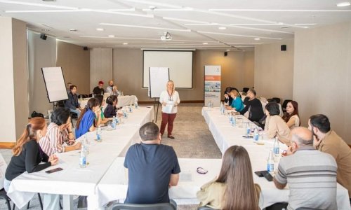 BQXK media nümayəndələri üçün seminar keçirib