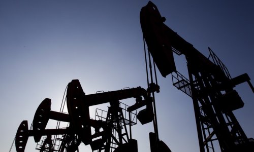 Brent oil falls to $82 per barrel