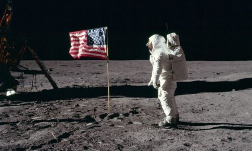 В США усомнились в проведении высадки на Луну в срок