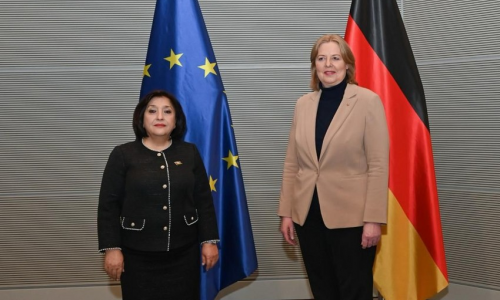 Сахиба Гафарова встретилась с председателем Бундестага Германии