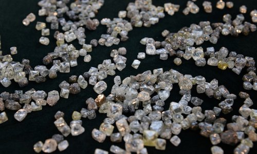 Canada, G7 banning direct import of Russian diamonds