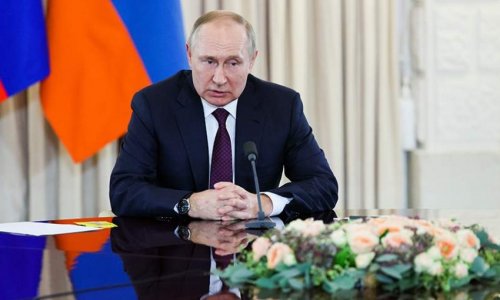 Strengthening Russia's sovereignty 'main task', Putin says