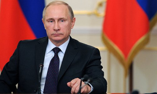 Putin prezidentliyə namizədlik üçün sənədlərini MSK-ya təqdim edib