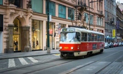 Baku announces plans for tram and metrobus network