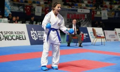 Азербайджанская каратистка заняла третье место на международном турнире в Париже