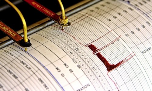 2 quakes hit China