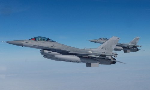 Минобороны Дании: Летом передадим Украине первые истребители F-16