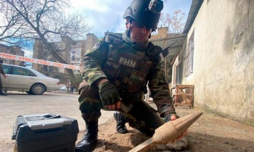 В Баку была найдена боевая граната