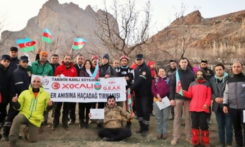 Турецкие альпинисты почтили память жертв Ходжалинской трагедии