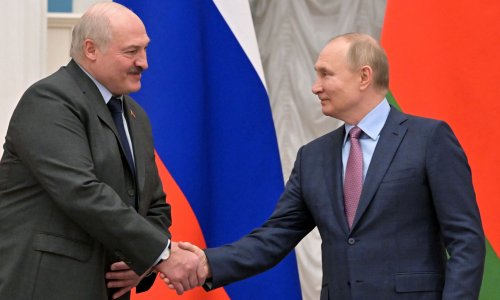 Putinlə Lukaşenko arasında telefon  danışığı olub