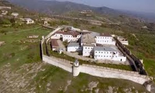 Заповедник: Шушинская тюрьма – это исторический памятник, кадры о ее сносе не отражают действительность