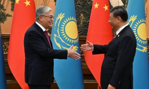 Си Цзиньпин едет в Казахстан