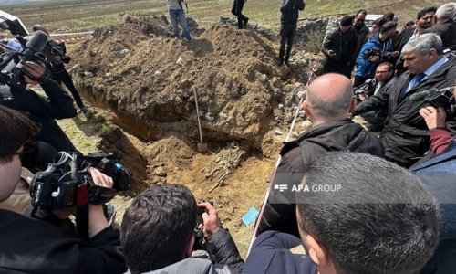 Представители СМИ посетили место обнаружения массового захоронения в Ходжалы