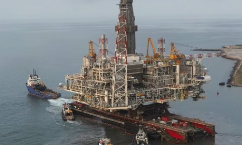 ВР объявила о начале добычи нефти с Azeri Central East