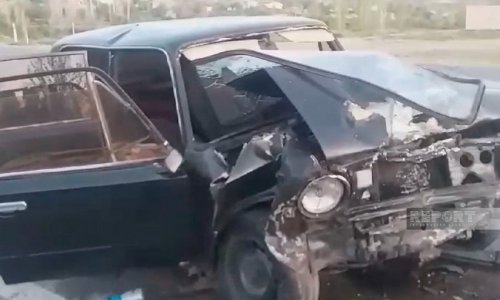 На автомагистрали Нахчыван-Шахбуз столкнулись два автомобиля, есть пострадавший