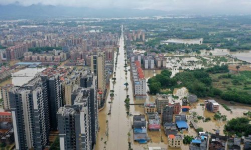 Sel daşqınlarına görə Çində 110 min insan təxliyə edilib