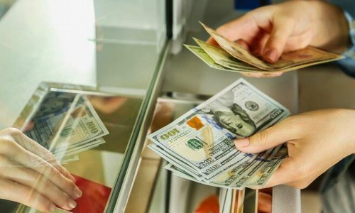 Azərbaycanda dollara tələbat azalır