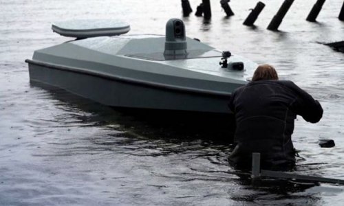 Ukrainian intelligence strikes Russian speedboat in Crimea