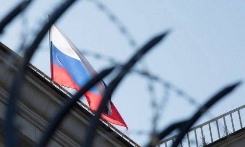 Canada expands sanctions against Russia