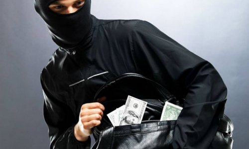 В Геранбое задержан подозреваемый в краже крупной суммы денег из частного дома