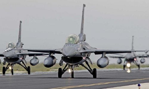 Ukraine receives first F-16 jets, officials say