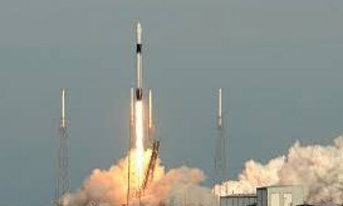 Ракета компании SpaceX вывела на орбиту новую группу интернет-спутников Starlink