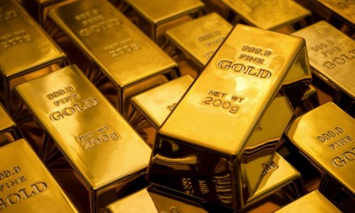 Gold prices hit record high