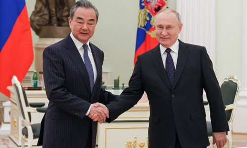 Putin meets with Chinese Foreign Minister Wang Yi