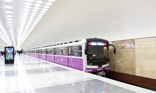 Bakı metrosu 2 yeni qatar alıb