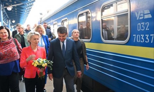 EC chief arrives in Kyiv