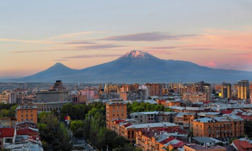 Int'l study: Yerevan lags behind Baku in several economic indicators