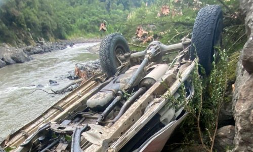 В Эквадоре 10 человек погибли при падении пикапа в ущелье