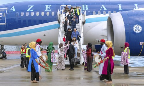 AZAL выполнил первый рейс из Баку на Мальдивские острова