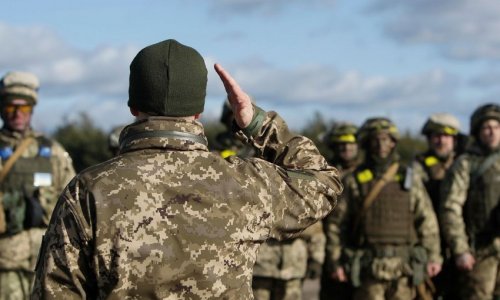 US urges Ukraine to lower fighting age to 18 to bolster ranks against Russia