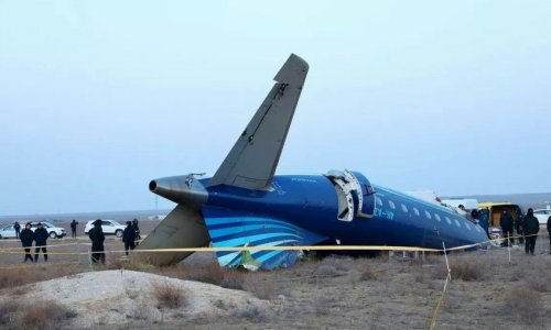 Kazakh Transport Ministry: AZAL plane made two turns in airspace before crash